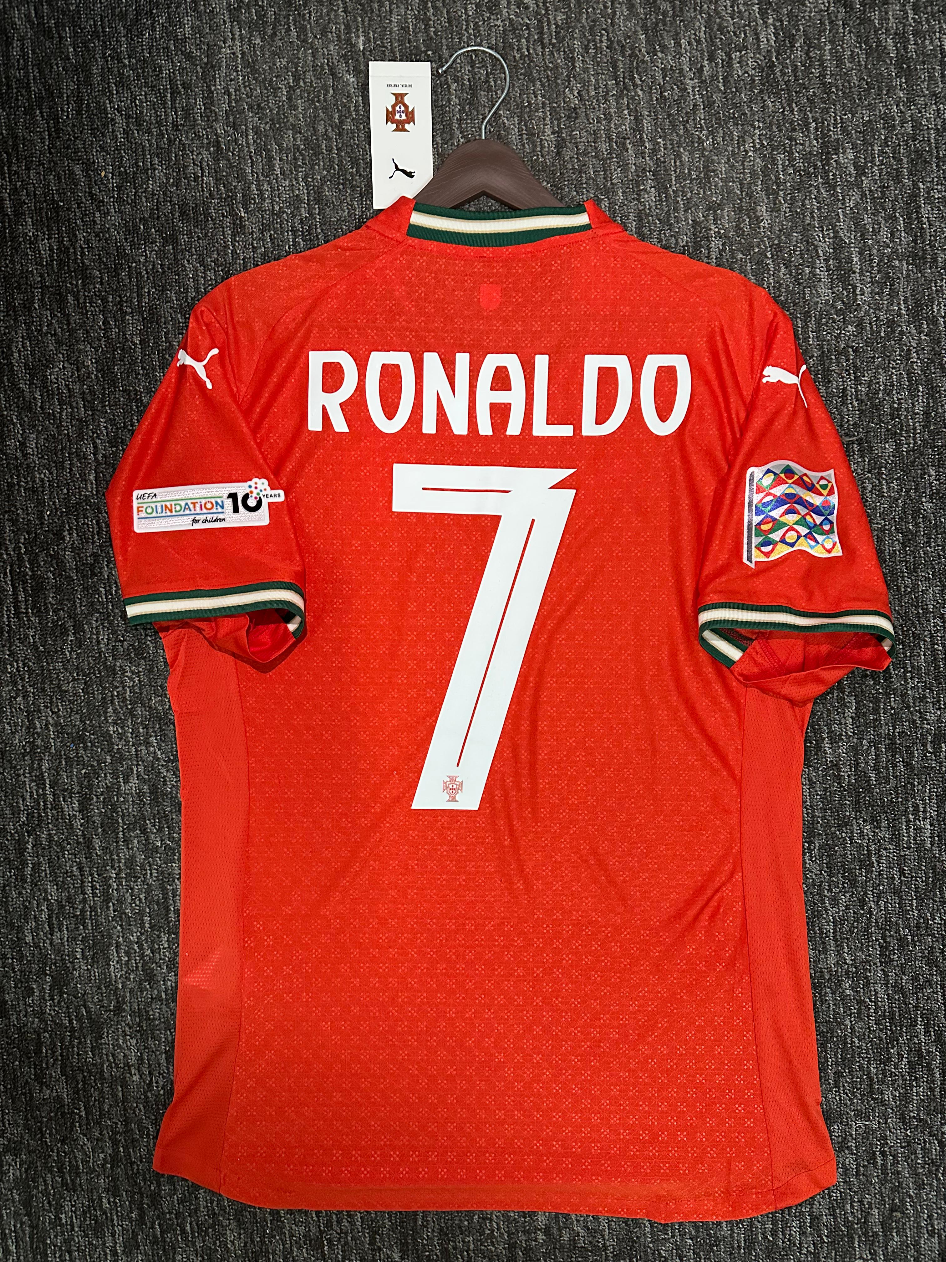 Portekiz 2025-2026 iç saha “Cristiano Ronaldo” forması